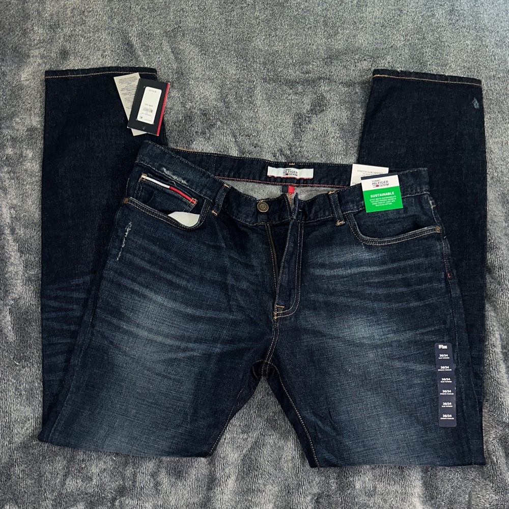 NWT Men's Tommy Hilfiger Jeans - 36W